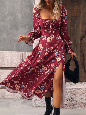 Vestido Feminino Floral com Manga Bufante e Fenda